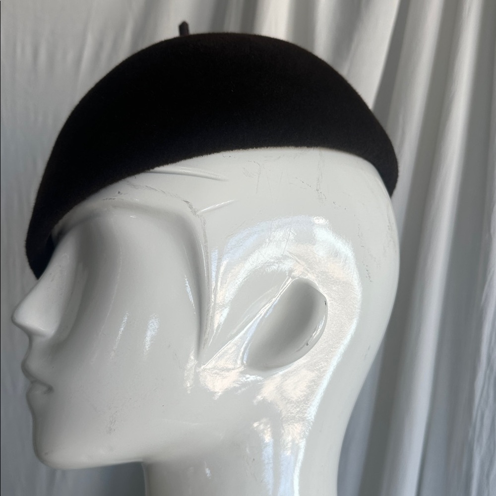 Beret - Hat by Jennifer Hoertz millinery Adorable Grosgrain Ribbon trim - Picture 7 of 12